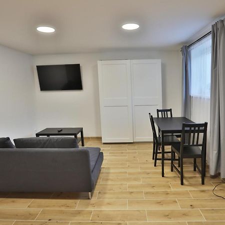 River Park Apartments Ukmergė Exteriör bild